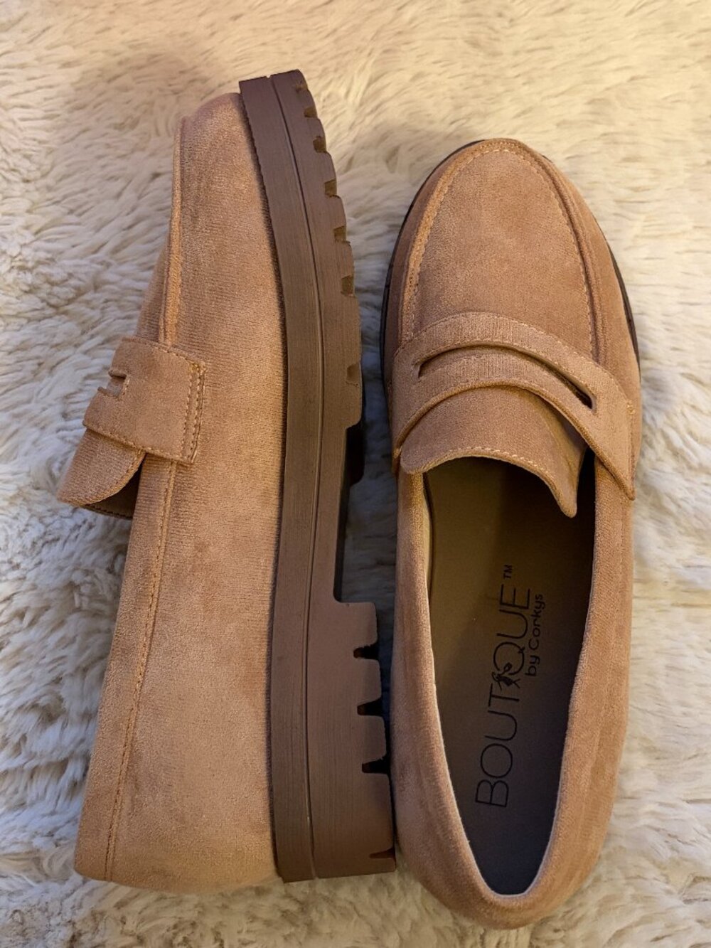 Boutique by Corkys Inspo Faux Suede Platform Lug Loafers Size 8